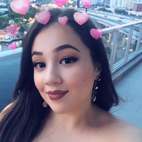 Meet your Posher, Jennifer Jeovana (fabforfifteen) - Picture 8 of 8